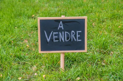 Terrain 500 m² avec documents approuvés — Songon Agban