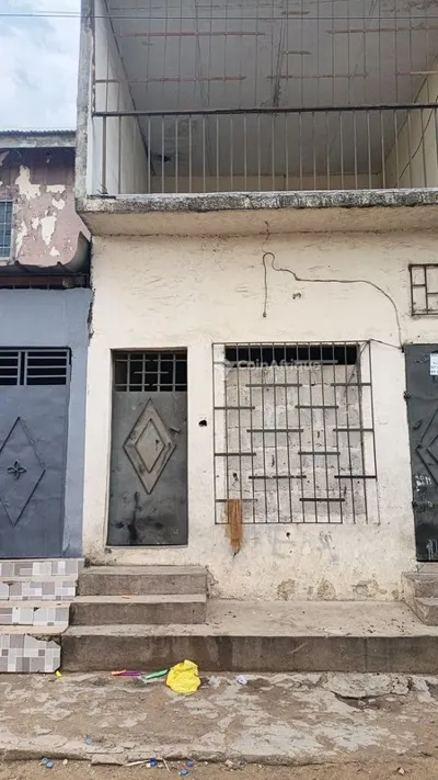 Villa duplex 4 pièces — Adjamé