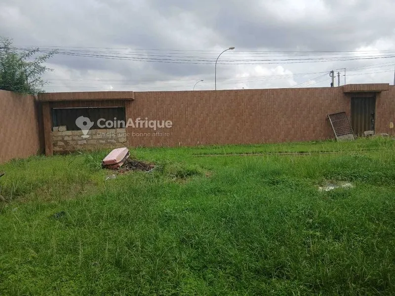 Terrain 3000 m² — Songon Kassemblé