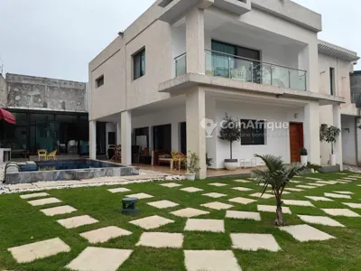 Vente villa 7 pièces - Faya cité prestige